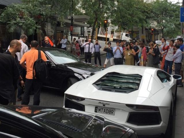 Lamborghini Aventador crashed in New Zealand-2