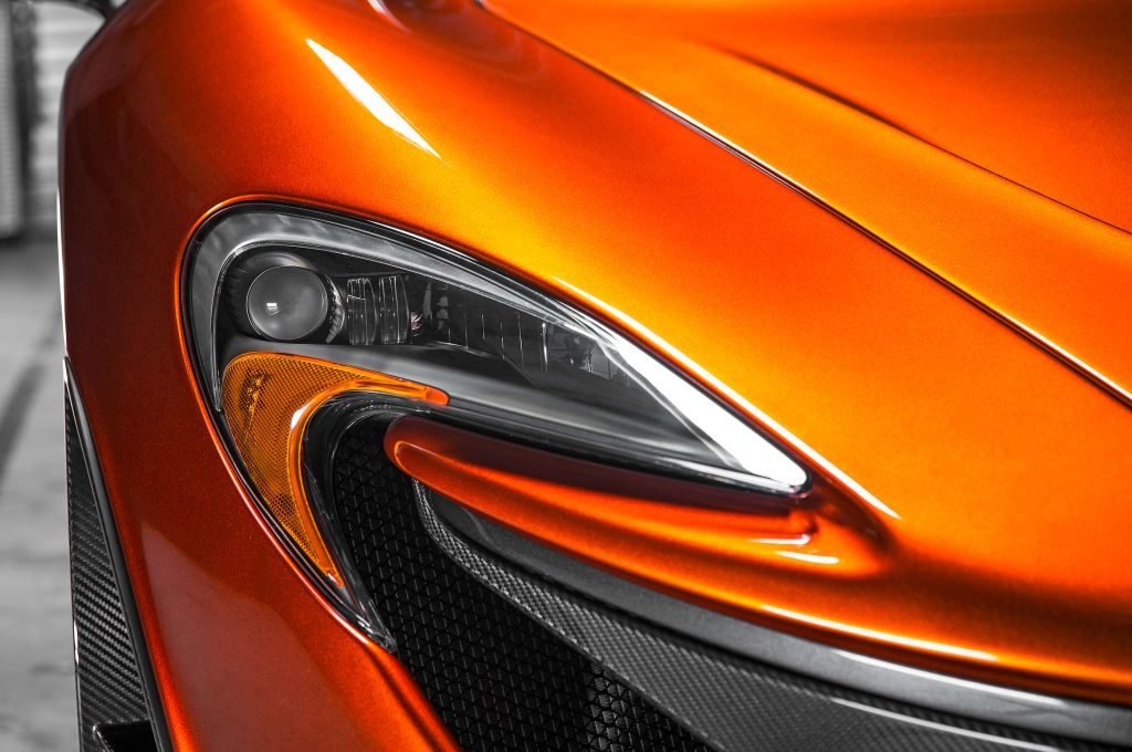 McLaren P1 headlights-1