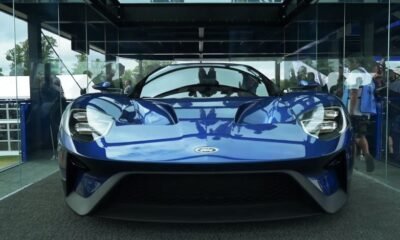 2016 Ford GT front view