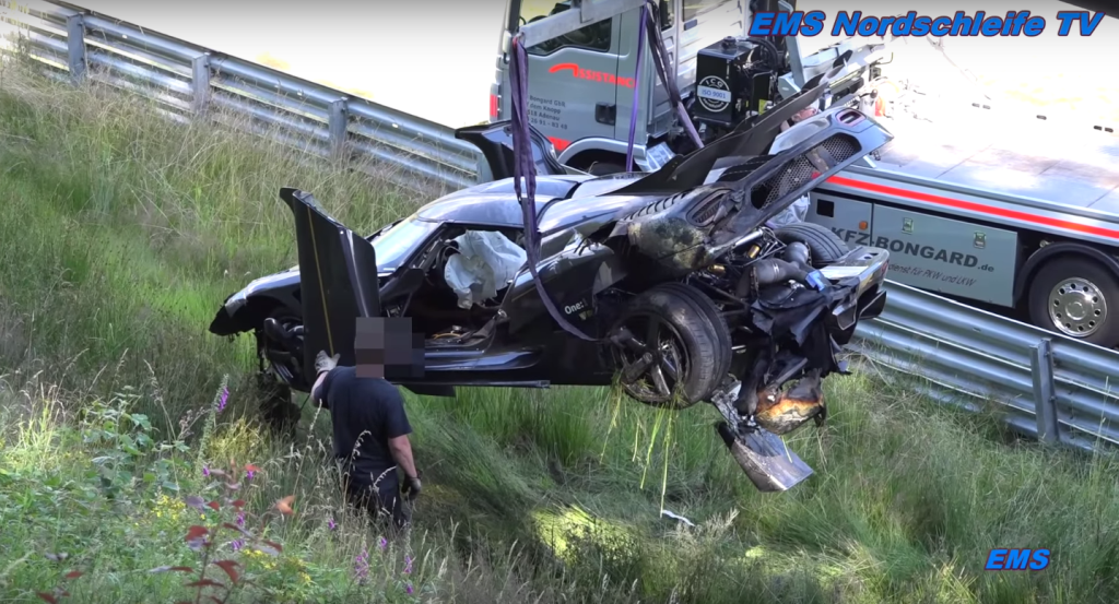 Koenigsegg One-1 crashes at Nurburgring