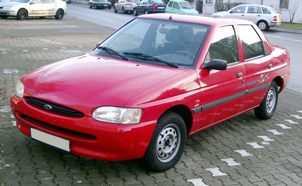 Ford Escort Red Sedan