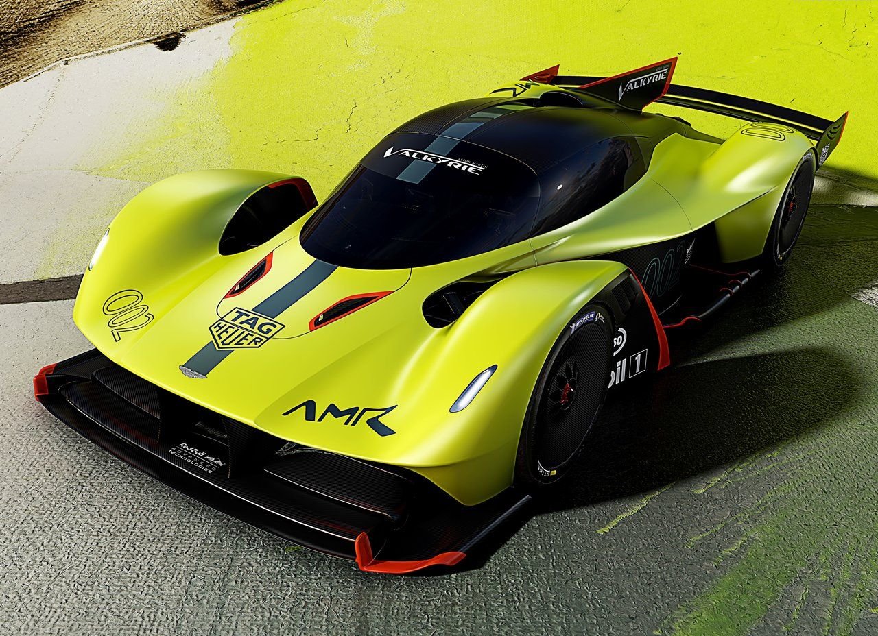 Options for Aston Martin Valkyrie include track pack, exposed carbon
