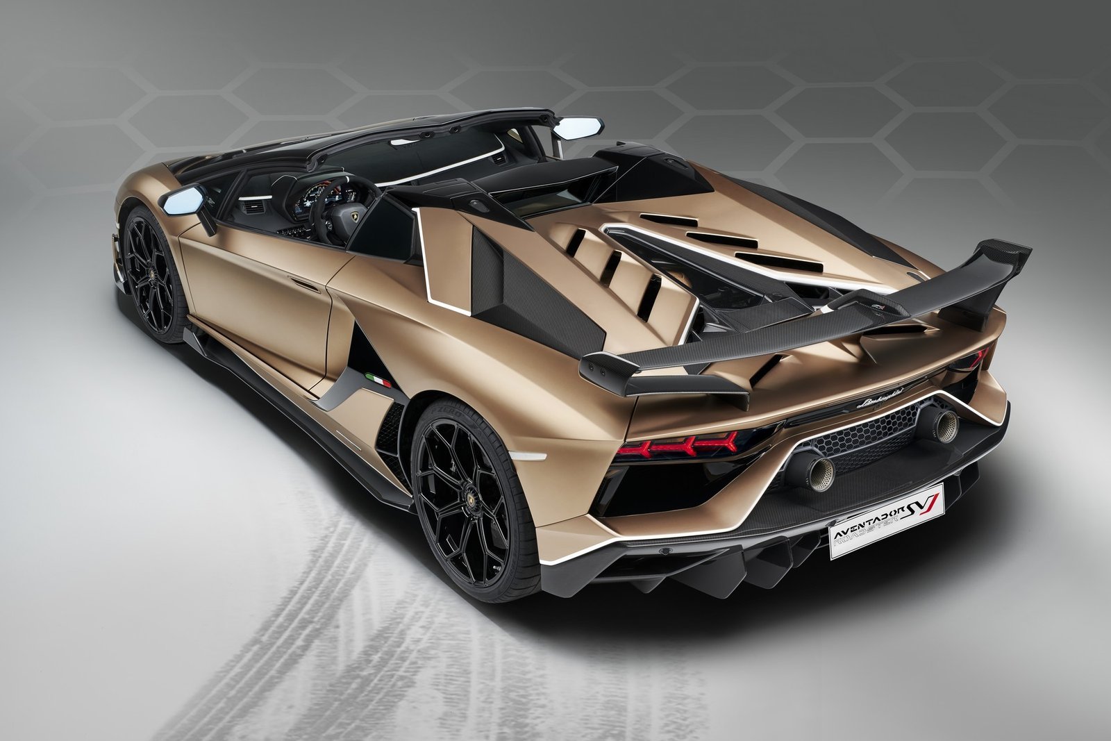 2019 Geneva Motor Show: The Fabulous Lamborghini Aventador SVJ Roadster  Debuts