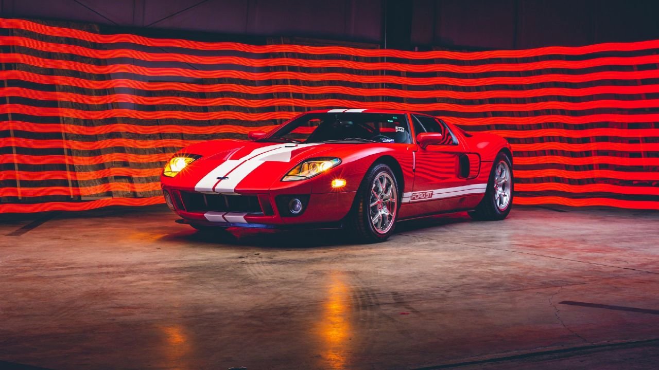 Low-miles-2006 Ford GT-RM Sothebys Auction-1