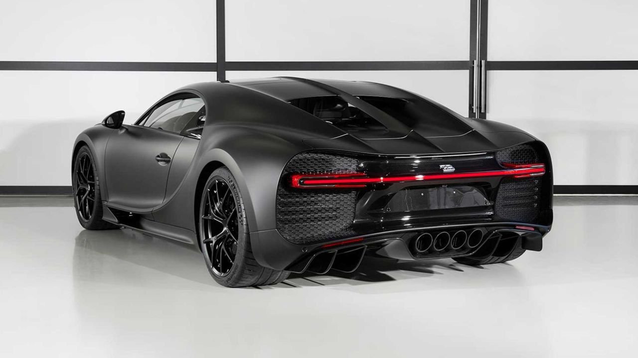 Bugatti chiron sport noire