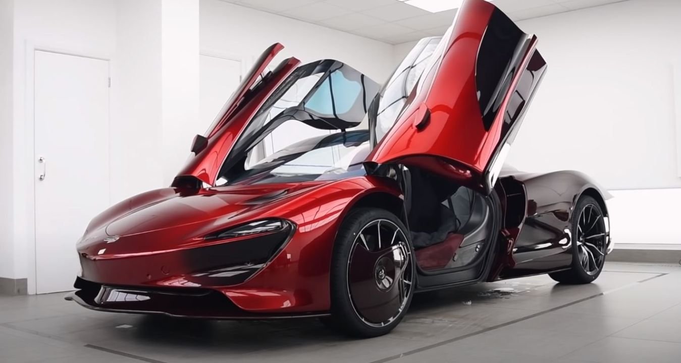 McLaren Speedtail-Burgundy-1
