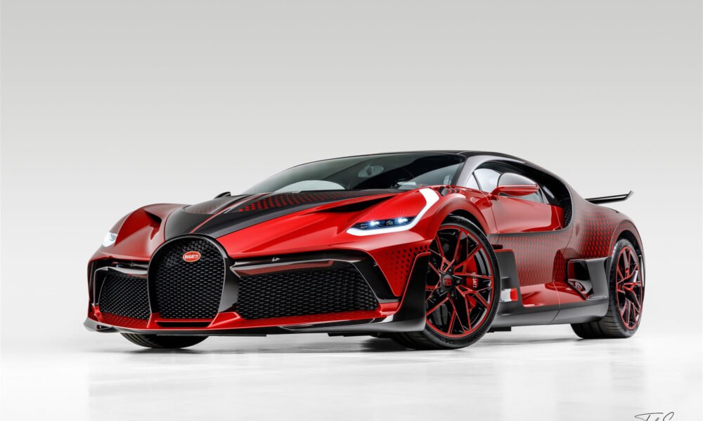 Studio shots of the stunning Bugatti Divo 'Ladybug' - The Supercar Blog