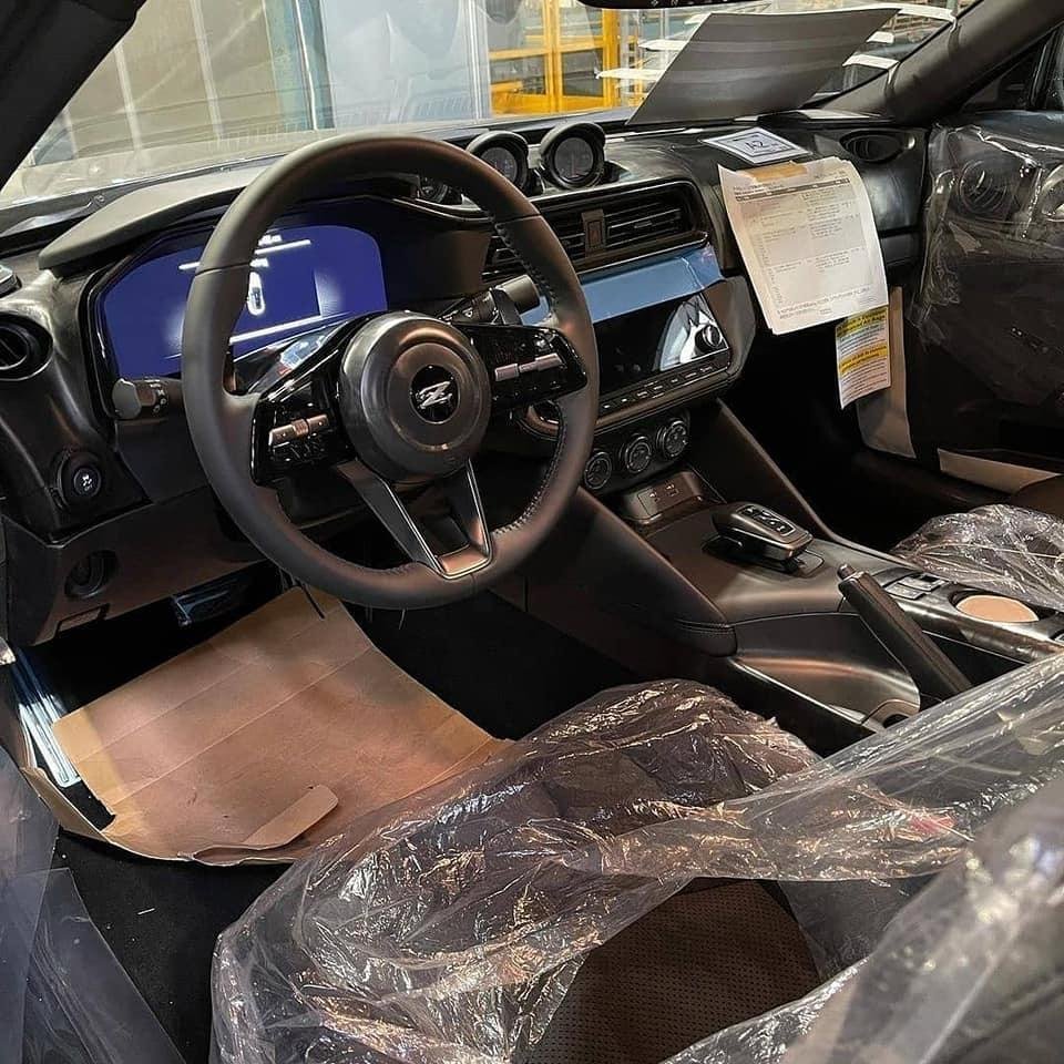 Nissan 400Z-Grey-Interior-Leaked-image-1
