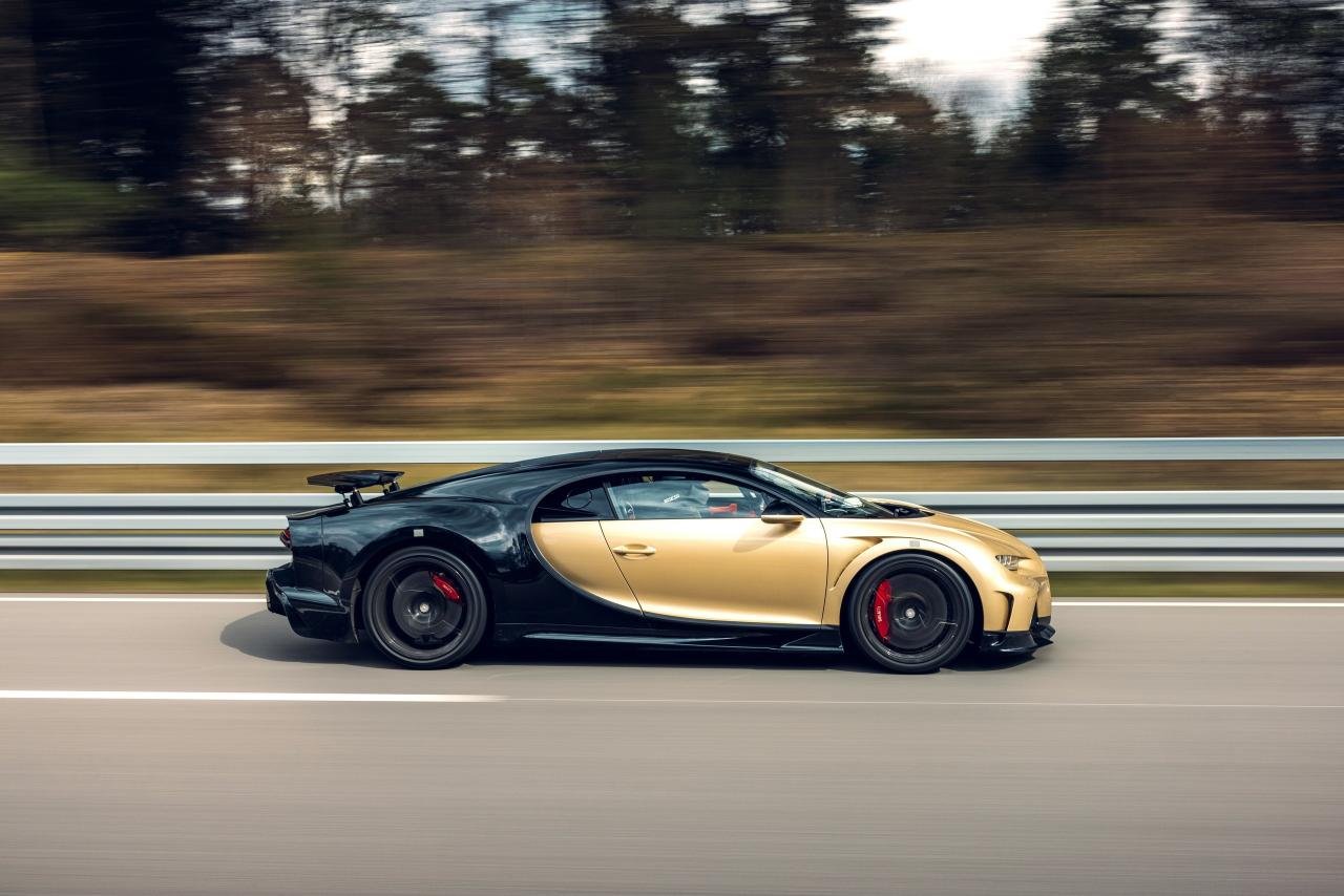 No Compromises: How the Chiron Pur Sport and Super Sport 300+ Push