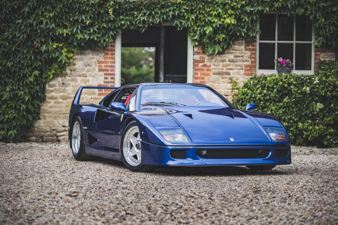 Ferrari F40 Blue-Auction-1