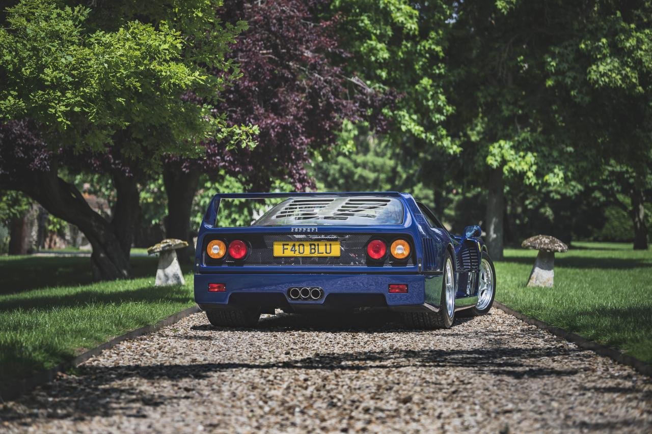 Ferrari F40 Blue-Auction-2