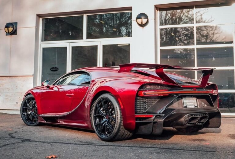 Red Carbon Bugatti Chiron Pur Sport delivered in the US - The Supercar Blog