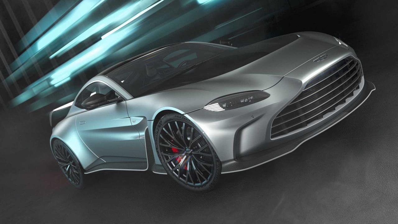 2023 Aston Martin V12 Vantage-1