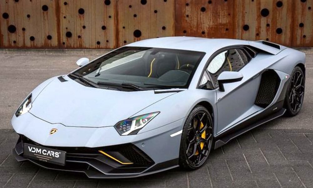 Lamborghini Aventador Ultimae offered for a €250,000 premium! - The ...