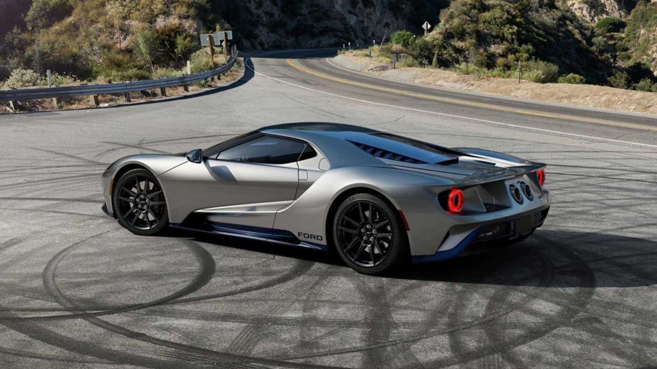 2022-ford-gt-lm-edition (1)