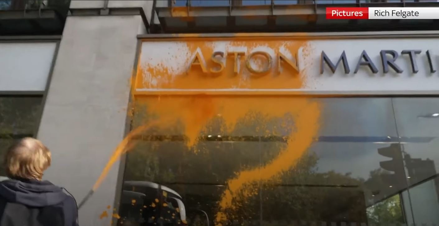 Aston Martin-London-Anti-oil protest