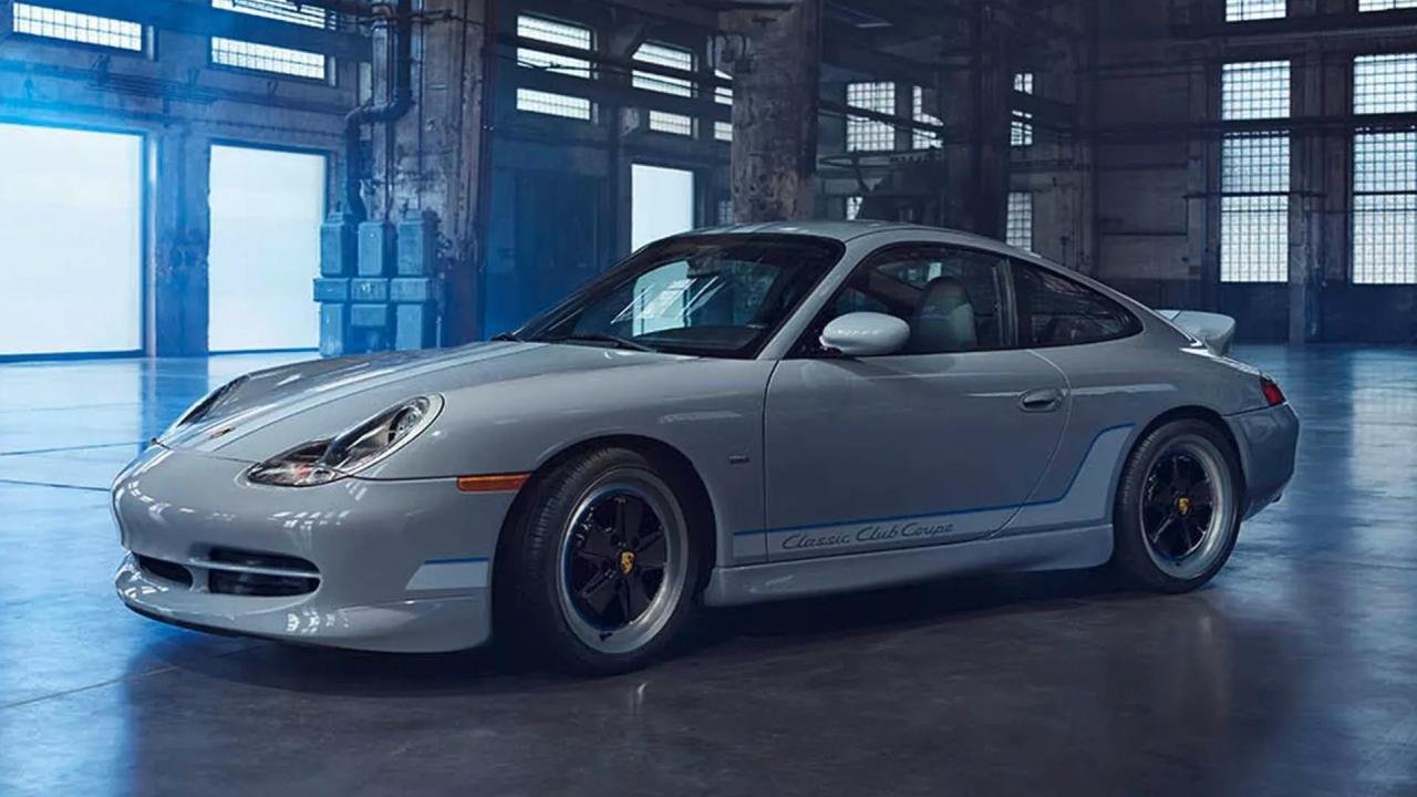 Porsche 911 Classic Club Coupe-996-restomod-1