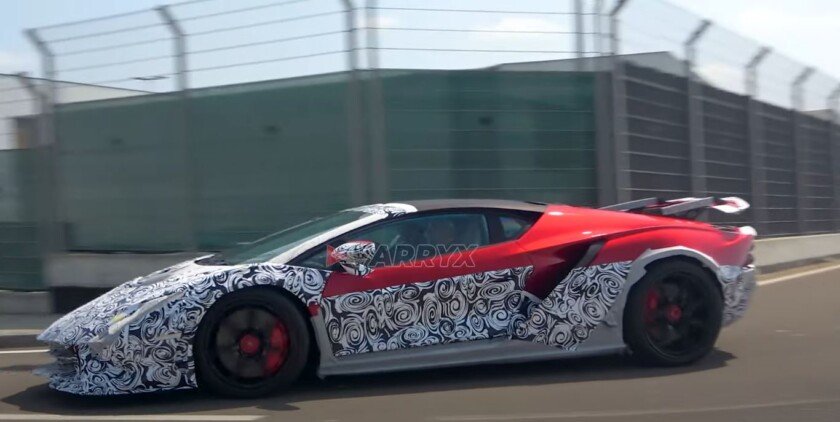 Lamborghini Invencible one-off supercar spotted for the first time ...