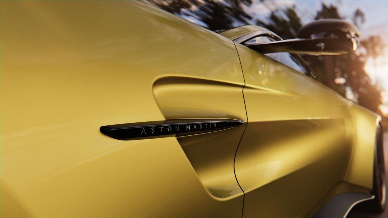 2024-Aston Martin Vantage-teaser-image