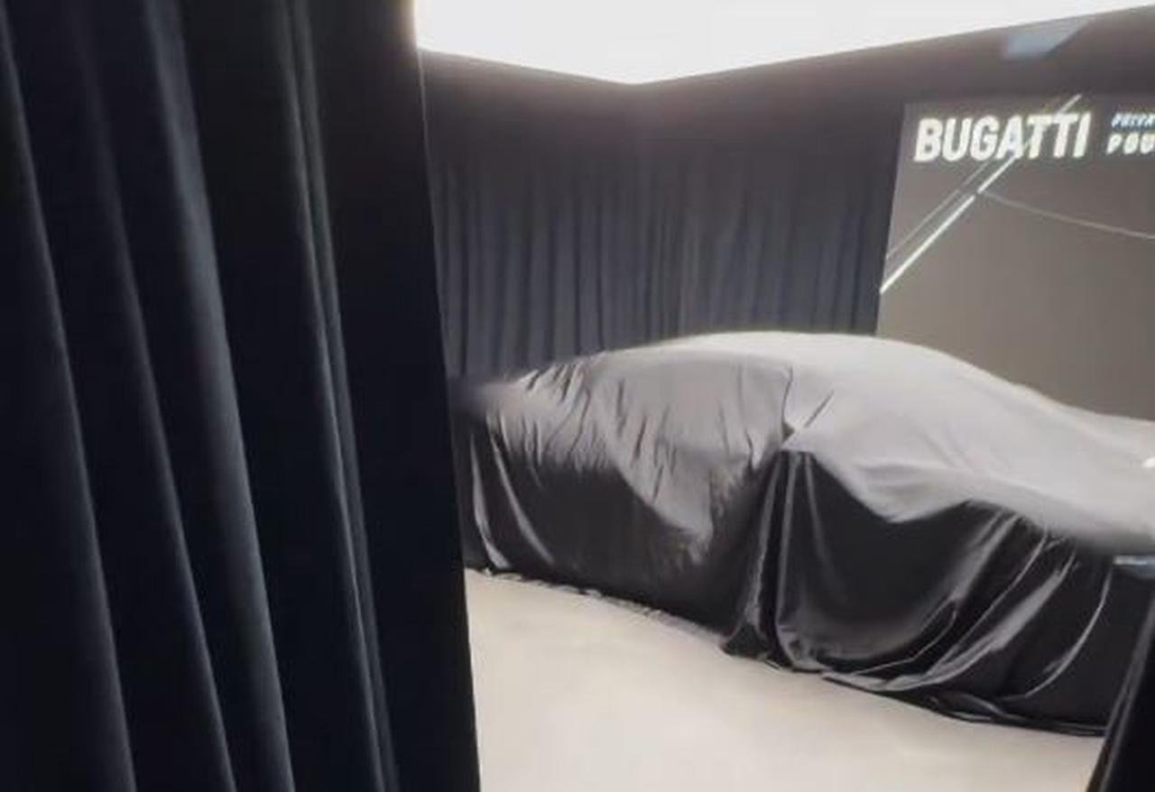 Bugatti Chiron successor teaser-V16 hybrid