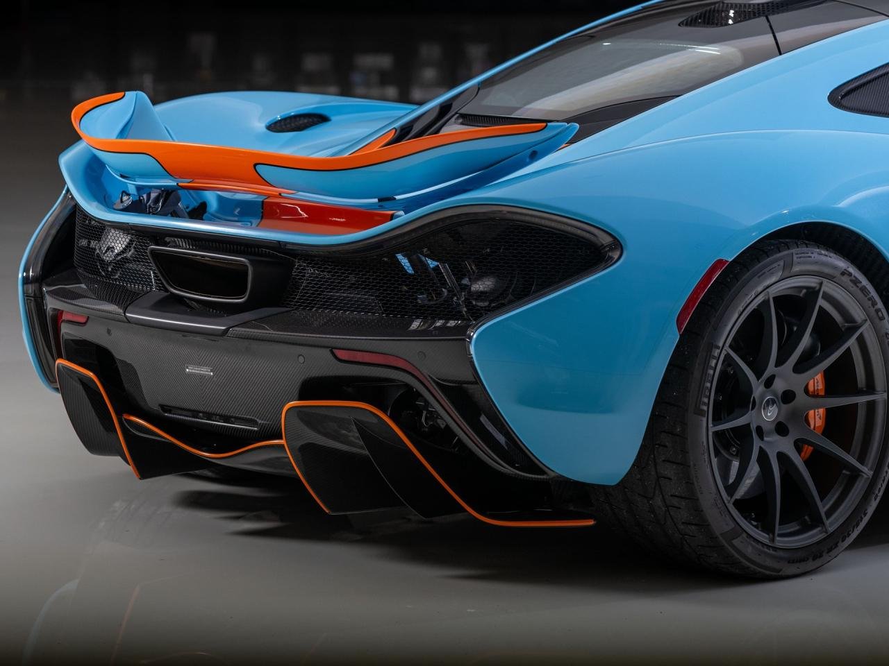 Gulf livery McLaren P1 for sale-1