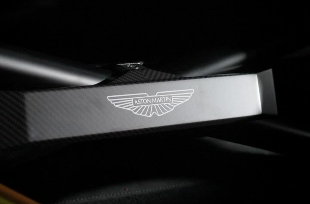 Aston Martin Valiant AMR teaser