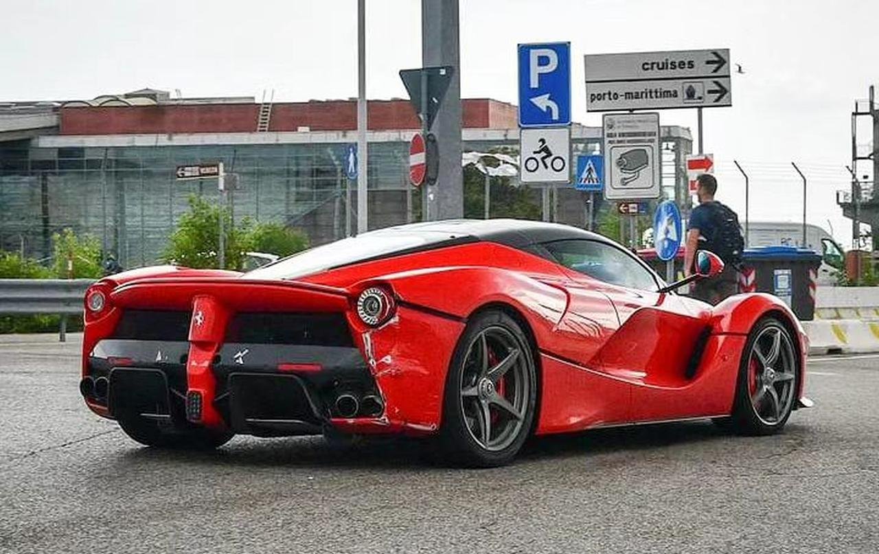 LaFerrari crash 2024 Cavalcade-1