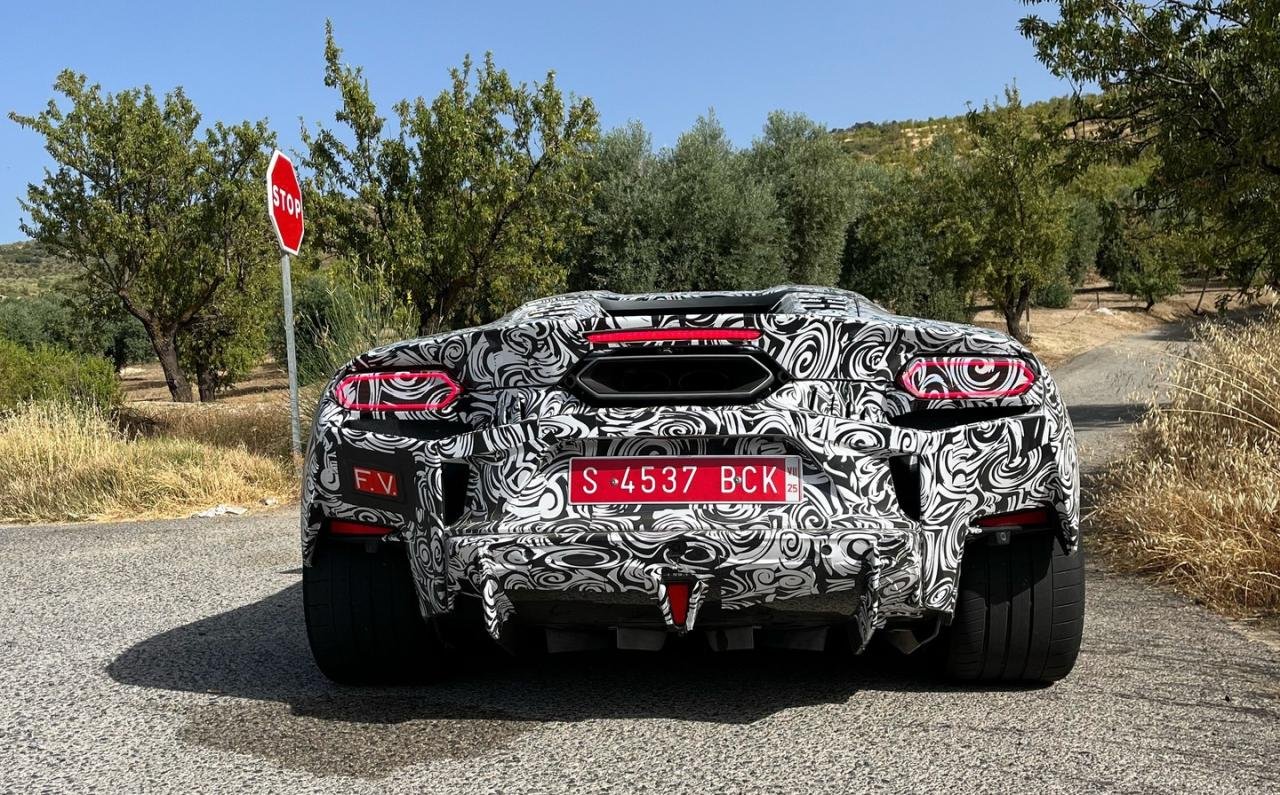 Lamborghini Huracan successor-Temerario-spy-images-4