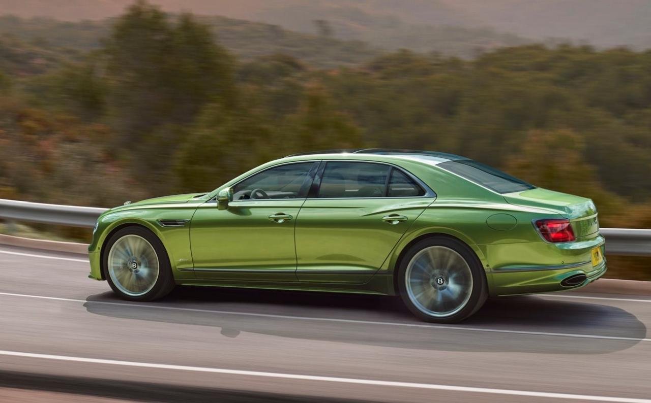 2025 Bentley Flying Spur-3