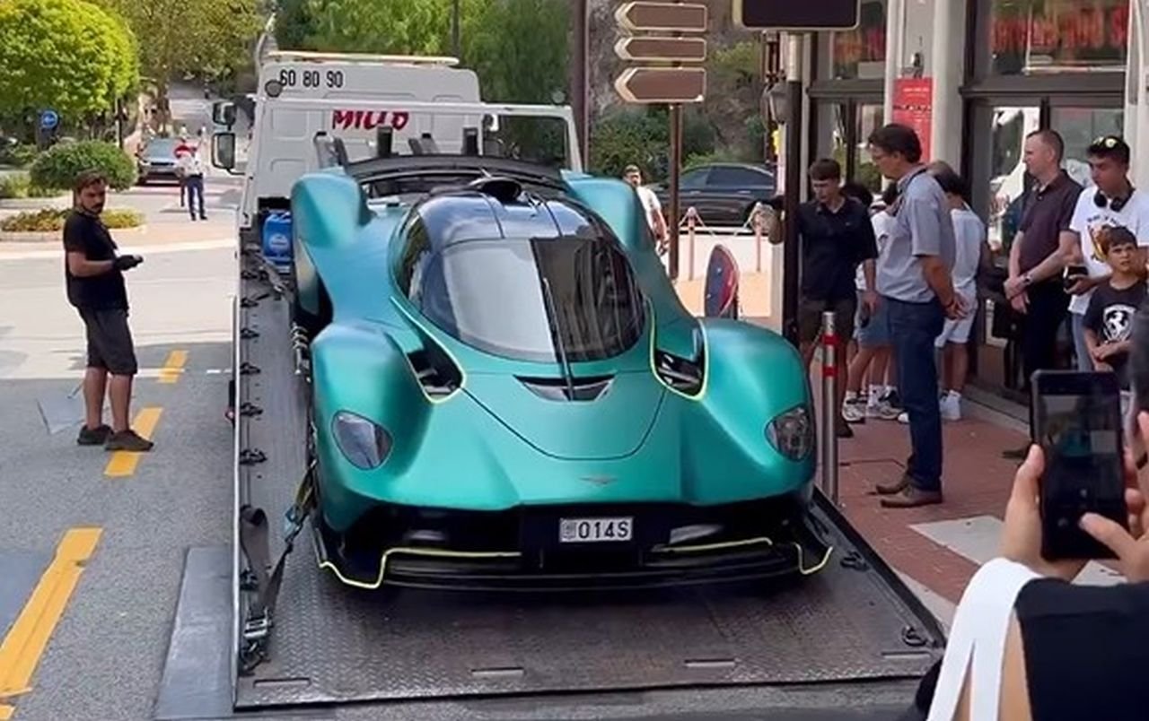 Fernando Alsonso Aston Martin Valkyrie break down Monaco