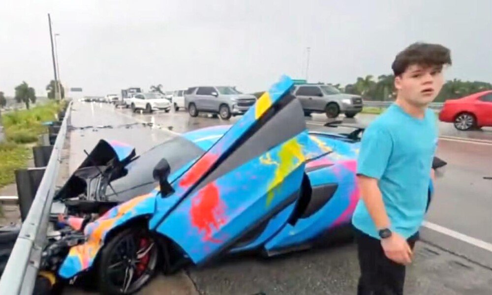 Influencer Jack Doherty crashes his McLaren on a live stream - The ...