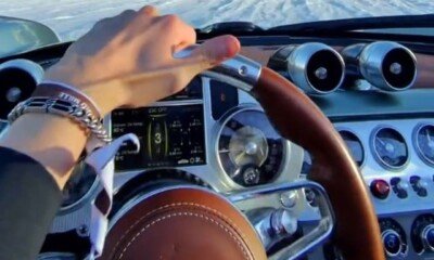 Pagani Utopia Roadster drift ice