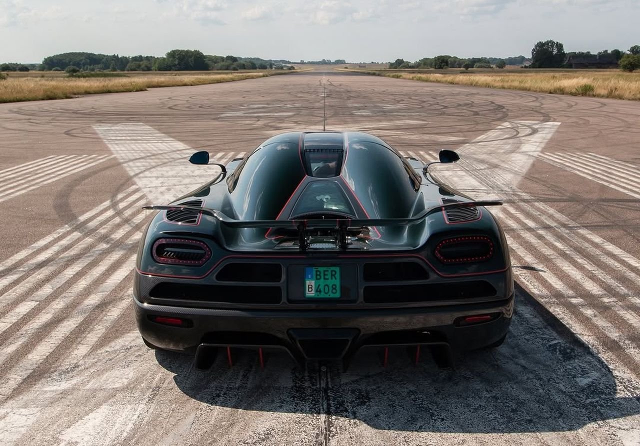 Koenigsegg Agera R upgraded by Legends Division-2