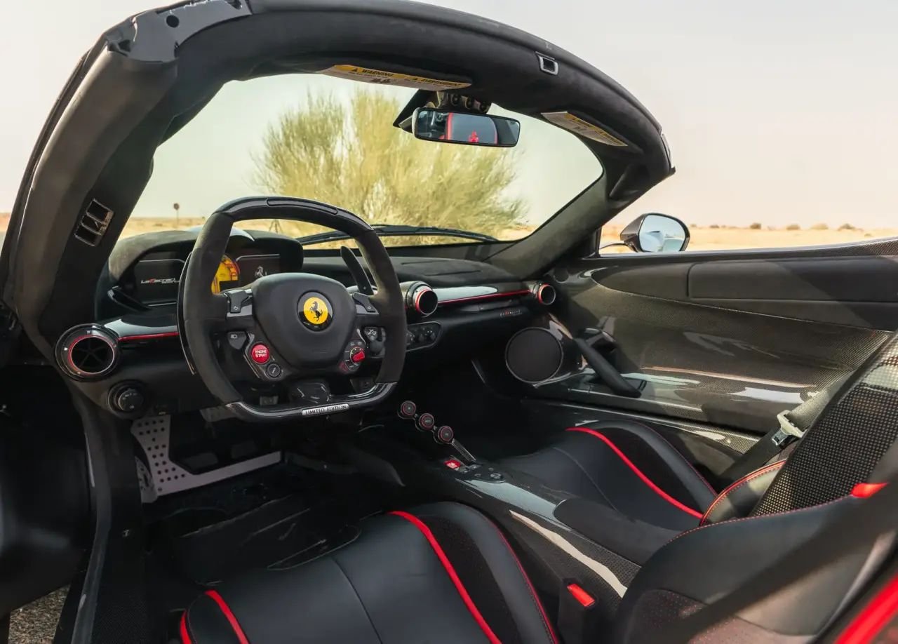 Black-LaFerrari Aperta-Monterey-2