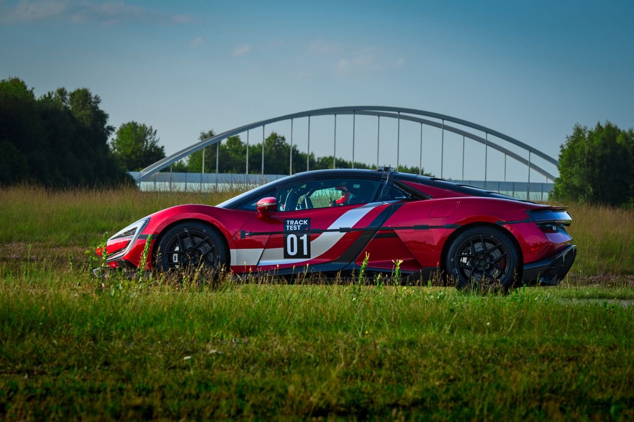 Yangwang U9 Track Edition-Top Speed Record-1