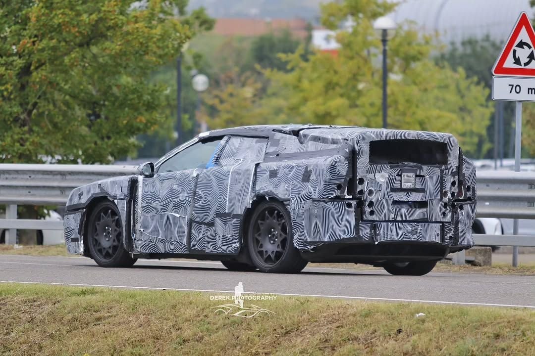 Ferrari EV breadvan spy shots-1
