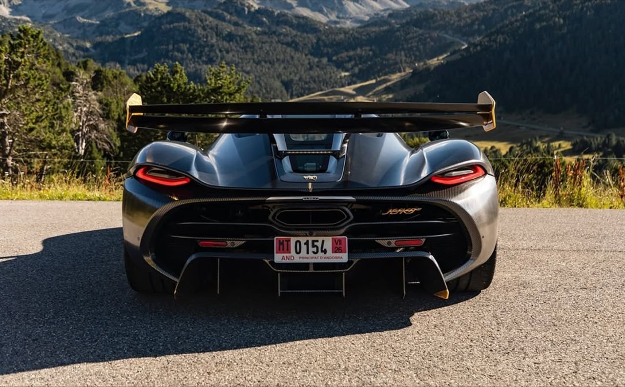 Koenigsegg Jesko Nur Revenge-2