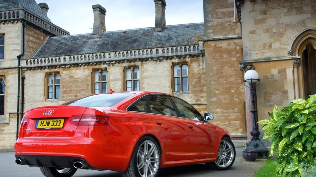 2011 Audi RS6 Sedan-1