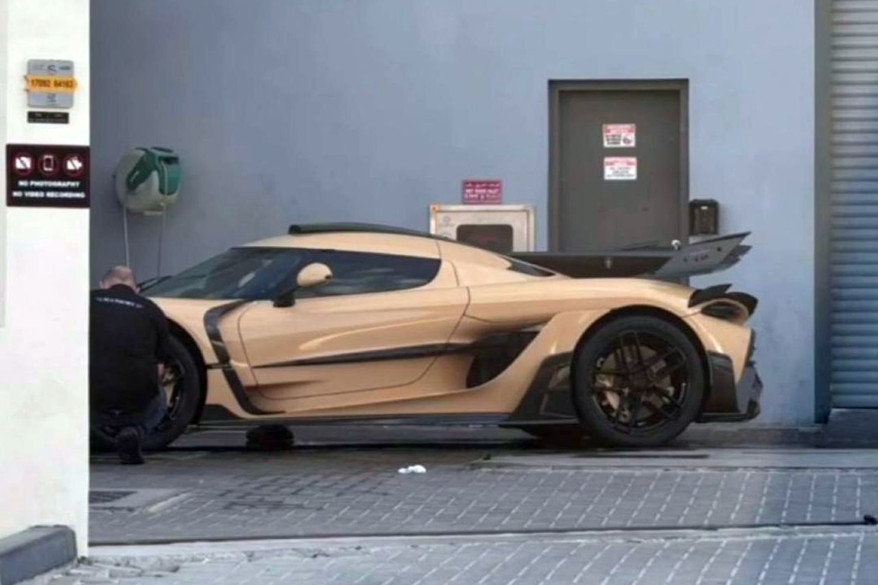 Koenigsegg Jesko Mansory-6